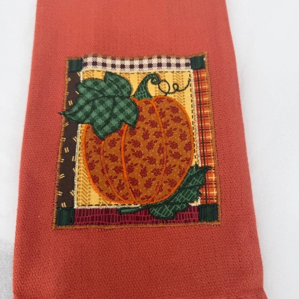 Cecil Saydah Company Pumpkin Kitchen Towel & Unbranded Placemat SET Fall Decor